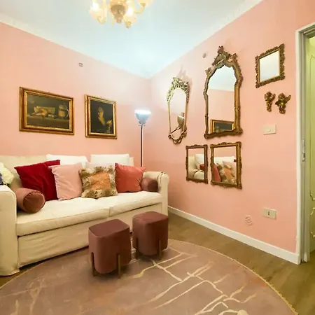 Ca Croce Di Malta - Your Charming Retreat Apartament