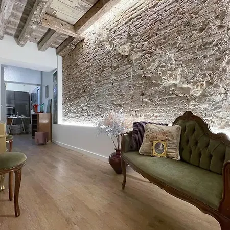 Ca Croce Di Malta - Your Charming Retreat
